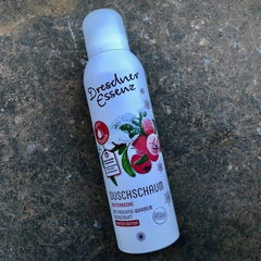 Duschschaum - Winterbeere - mit fruchtig-warmem Beerenduft