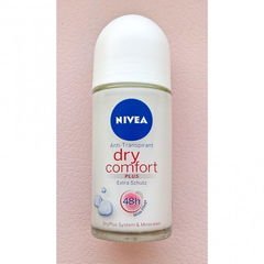 Anti-Transpirant - Dry Comfort Plus - Roll-On by Nivea