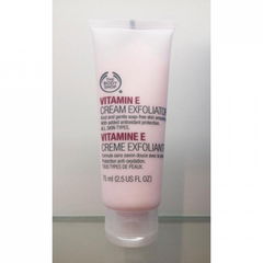 Vitamin E - Cream Exfoliator von The Body Shop
