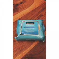 Hydro Boost - Aqua Reinigungstücher by Neutrogena