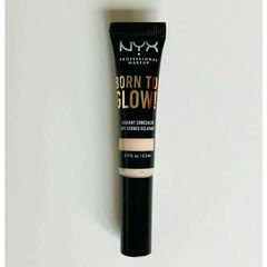 Born To Glow - Radiant Concealer von NYX