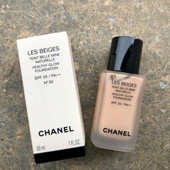 Les Beiges - Healthy Glow Foundation SPF 25 by Chanel