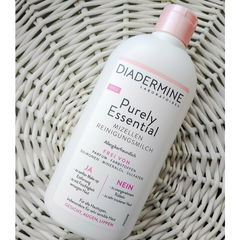 Purely Essential - Mizellen Reinigungsmilch von Diadermine