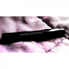 Full Lash Volume Mascara