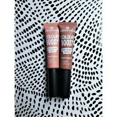 Colour Boost - Mad About Matte - Liquid Lipstick von essence