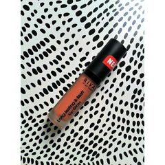 Long Lasting & Matt Lip Gloss von Rival de Loop