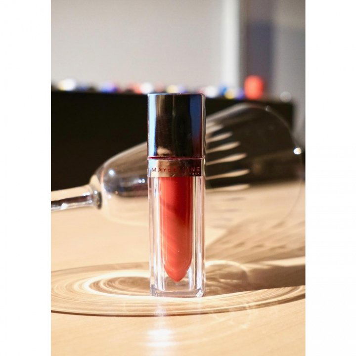 Color Elixir Lippen-Creme-Lack von Maybelline