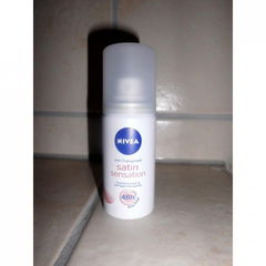 Anti-Transpirant - Satin Sensation - Spray von Nivea