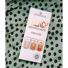 French Manicure - Stencils von essence