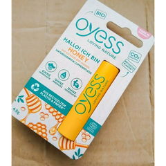 Hello! I am Honey Lippenbalsam von Oyess