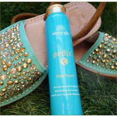 pedix Feet - Silky Touch Fußpuder von Alessandro
