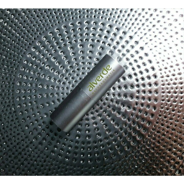 Lippenstift Color & Care von alverde