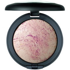 Blushed Glow von BeYu