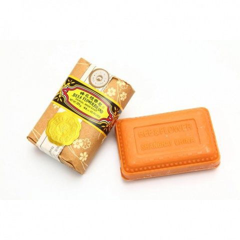 Sandal Wood Soap von Bee & Flower Brand