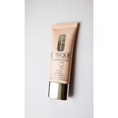 Moisture Surge - CC Cream SPF 30 von Clinique