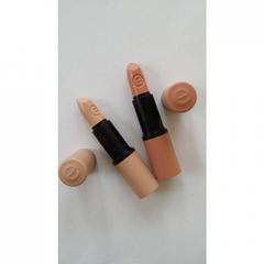 Longlasting Lipstick nude von essence