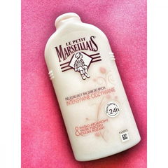 Pflege-Duschbalsam mit Arganbutter, Bienenwachs und Rosenblütenöl von Le Petit Marseillais