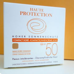Compact Doré Kompaktsonnencreme SPF 50 von Avène