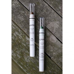 Jumbo Eye Pencil von NYX