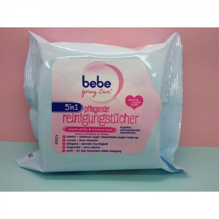 Young Care - 5 in 1 pflegende Reinigungstücher für empfindliche und trockene Haut von Bebe