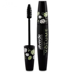 nothing but Volume Mascara