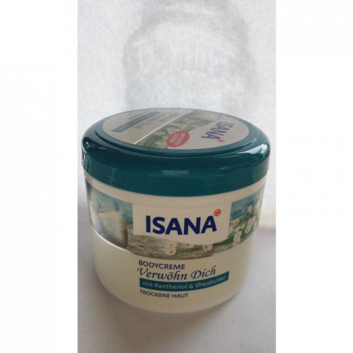 Bodycreme - Verwöhn Dich - mit Panthenol & Sheabutter von Isana Bodycreme - Verwöhn Dich - mit Panthenol & Sheabutter von Isana