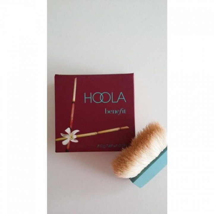 Hoola von Benefit