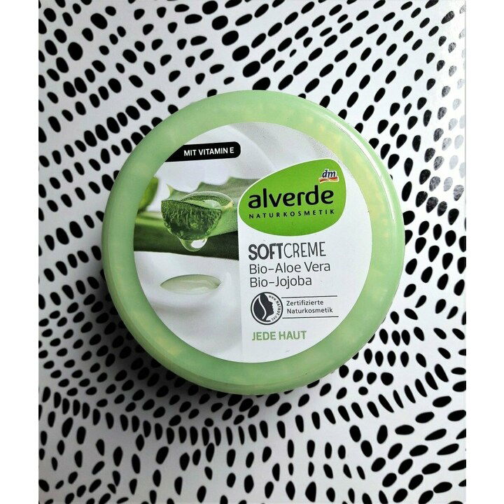 Softcreme Bio-Aloe Vera Bio-Jojoba von alverde Softcreme Bio-Aloe Vera Bio-Jojoba von alverde