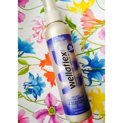 Wellaflex Instant Volume Boost Gel Spray von Wella