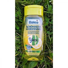 Schönheitsgeheimnisse - Vitalisierendes Duschgel Yuzu von Balea