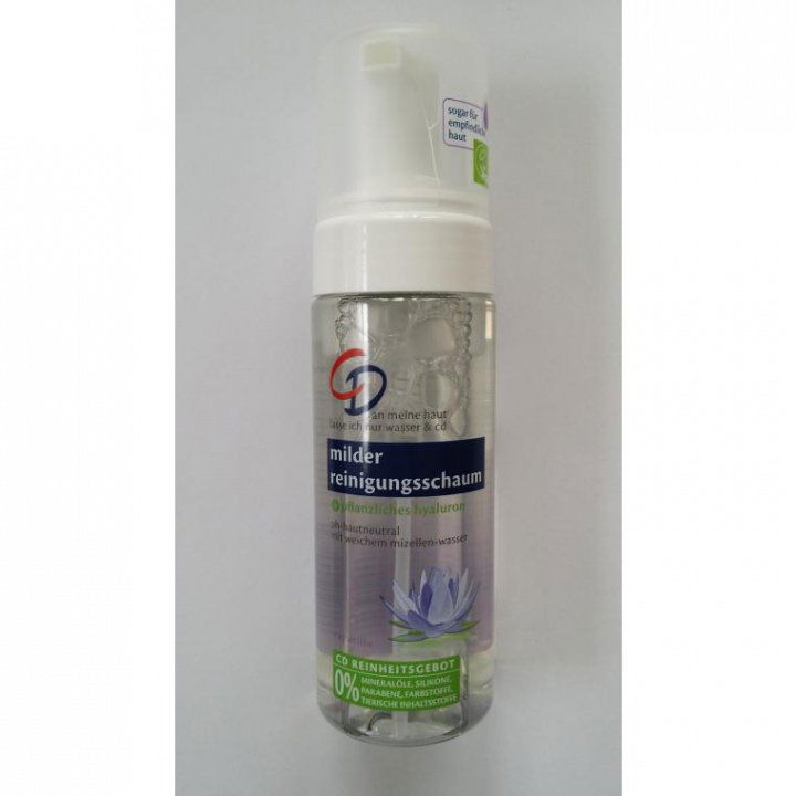 Milder Reinigungsschaum von CD Milder Reinigungsschaum von CD
