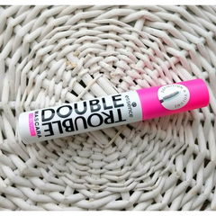 Double Trouble Mascara von essence