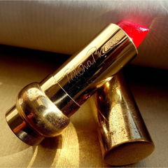 Mon Rouge Lipstick von Paloma Picasso