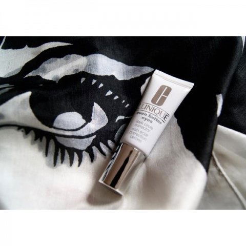 Even Better Eyes Dark Circle Corrector von Clinique