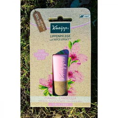 Lippenpflege mit Depot-Effekt - Mandel-Candelilla von Kneipp