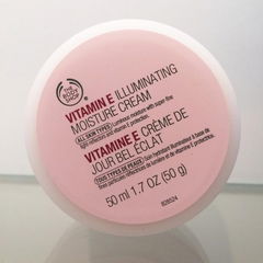 Vitamin E - Illuminating Moisture Cream von The Body Shop