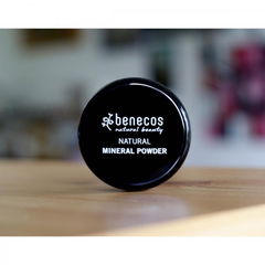 Natural Mineral Powder by benecos