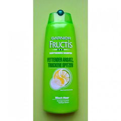Fructis - Fettender Ansatz, trockene Spitzen - Kräftigendes Shampoo von Garnier