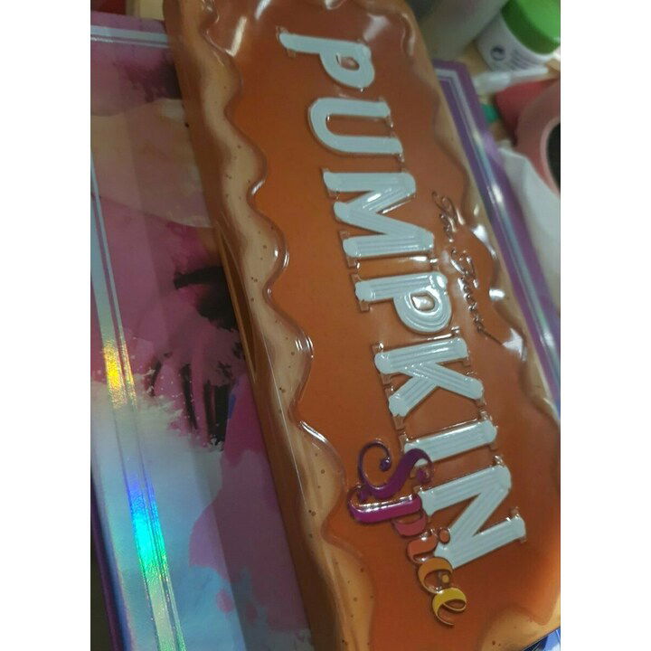 Pumpkin Spice Eye Shadow Palette von Too Faced Pumpkin Spice Eye Shadow Palette von Too Faced