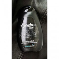 That Mysterious One - Körpermilch von treaclemoon