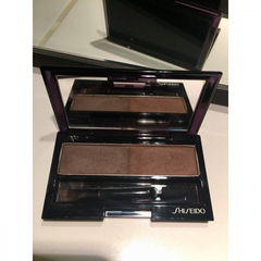 Eyebrow Styling Compact von Shiseido