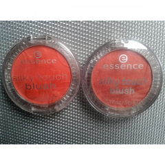Silky Touch Blush von essence