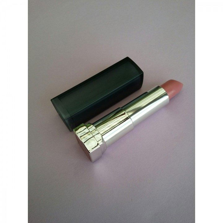 Color Sensational - Creamy Matte Lipstick von Maybelline
