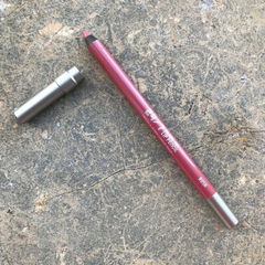 24/7 Glide-On Lip Pencil by Urban Decay