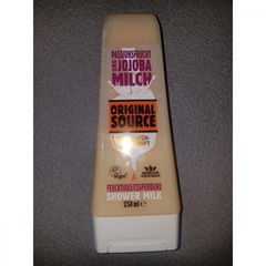 Passionsfrucht und Jojoba Milch - Shower Milk by Original Source