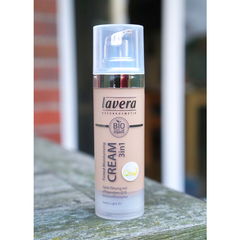 Tinted Moisturising Cream 3in1 von Lavera