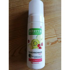 Waschschaum Sanft mit Cranberryextrakt und Kiwisamenextrakt von Alterra