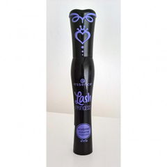 Lash Princess - Sculpted Volume Mascara von essence