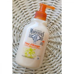 Fleur d'Oranger Crème Mousse Extra Doux von Le Petit Marseillais