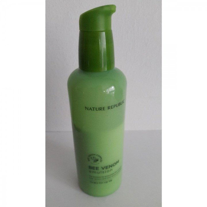 Bee Venom Emulsion von nature republic Bee Venom Emulsion von nature republic